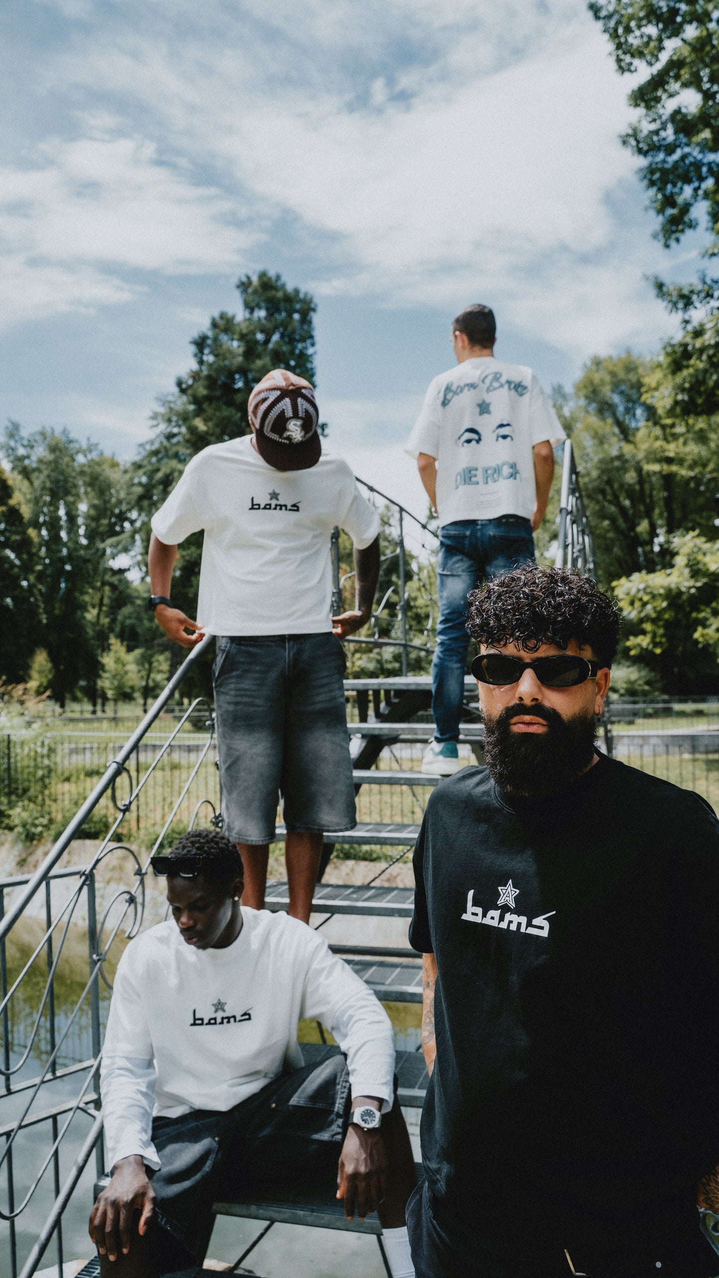 T-shirt Boxy Fit “Born Broke, Die Rich”